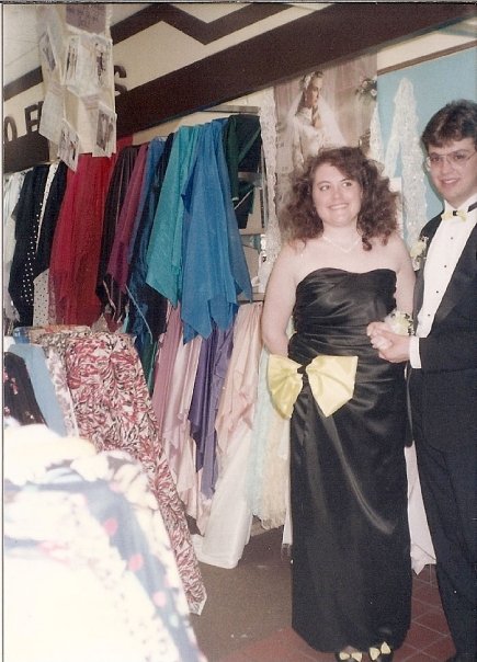 Boy and gilr dreessed fro prom in 1989