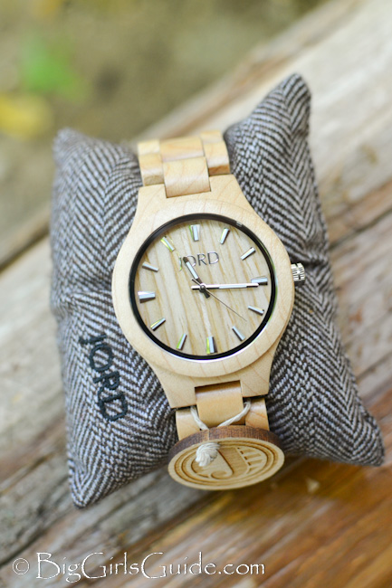 jord watch review and giveaway from biggirlsguide and jord wood watch